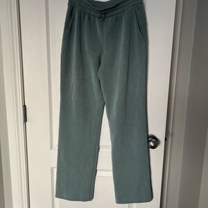 Lululemon Softstreme High-Rise Pant
Regular in Crater Blue